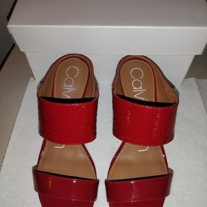 Calvin Klein Cecily Slide Crimson Red Size 7
